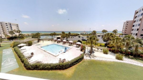Unit 307 - East View Platinum Unit Free Beach Set Up